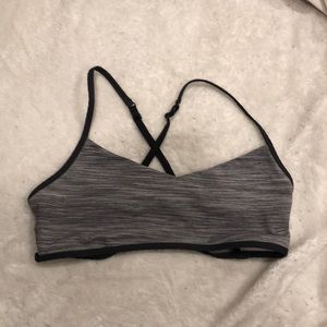 Grey lululemon sports bra